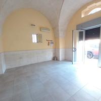 Locale commerciale anche uso ufficio o deposito