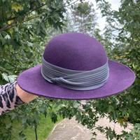 Cappello da donna in panno