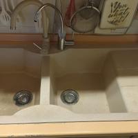 LAVANDINO DOPPIA VASCA CON GOCCIOLATOIO IN GRANITO