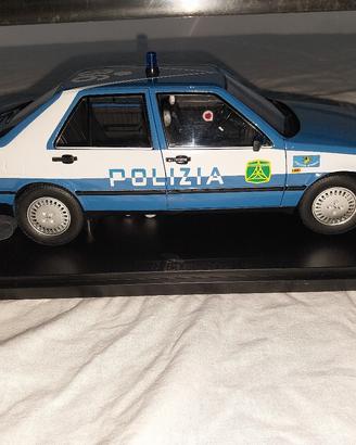 FIAT CROMA POLIZIA SCALA 1:18 