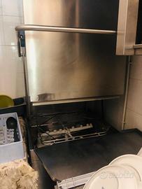 Lavastoviglie professionale a cappotta- Dihr