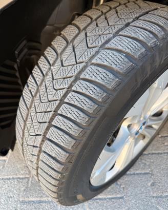 Pneumatici invernali Pirelli Sottozero 3 225/55 17
