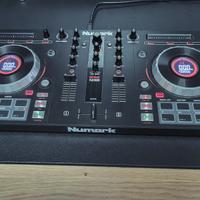 Controller Numark MixTrack Platinum