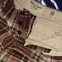 Pantaloni corti cargo con tasconi