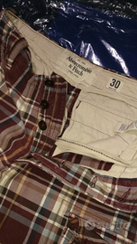 Pantaloni corti cargo con tasconi