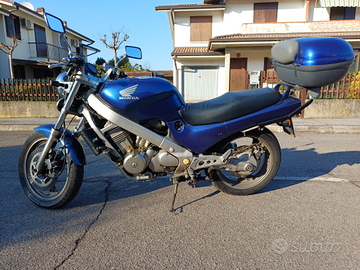 Vendita Honda revere 650