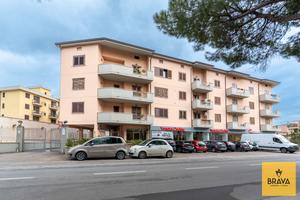 Rifinito 4 vani con posto auto