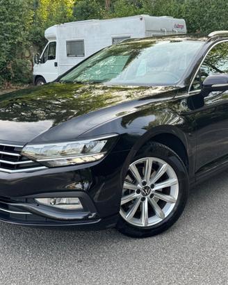 Volkswagen Passat Variant 2.0 TDI SCR EVO DSG Busi