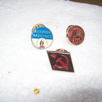 3 pins /spille politica