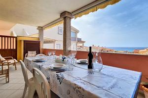 3 LOCALI A CASTELSARDO