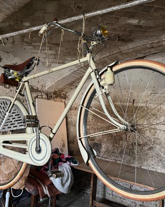Bicicletta d'epoca Taurus