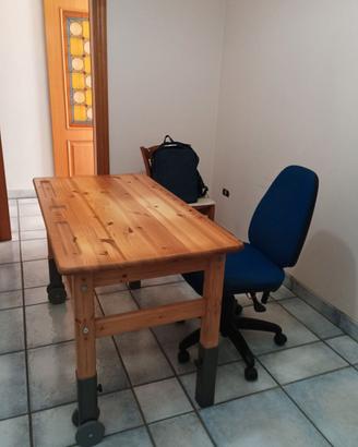 Tavolo da lavoro/ scrivania