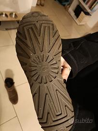 Stivaletti UGG