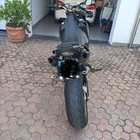 Moto KTM 950 Supermoto