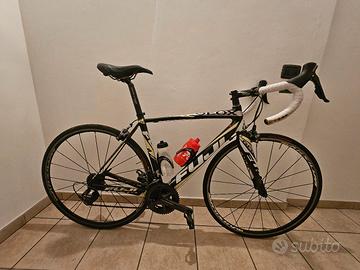 Bicicletta FUJI VECTOR GEOX ALTAMIRA full carbon