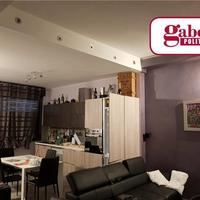 Pressi Capo/Centro Storico 3 vani arredato