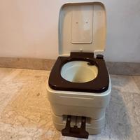 Bagno chimico per camper o barca