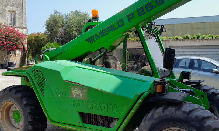 Trattrice Merlo 26-6 Massey Ferguson frutteto