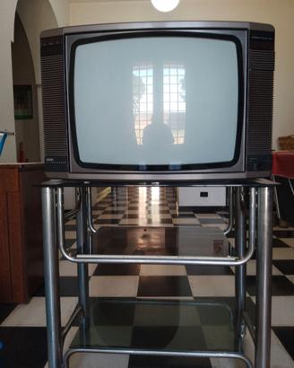 TV SABA con mobile