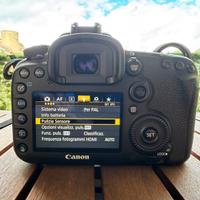 Canon 7D Mark II 1 anno e mezzo di garanzia