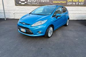 FORD FIESTA 1.2 BENZINA TITANIUM 5p  NEOPATENTATI