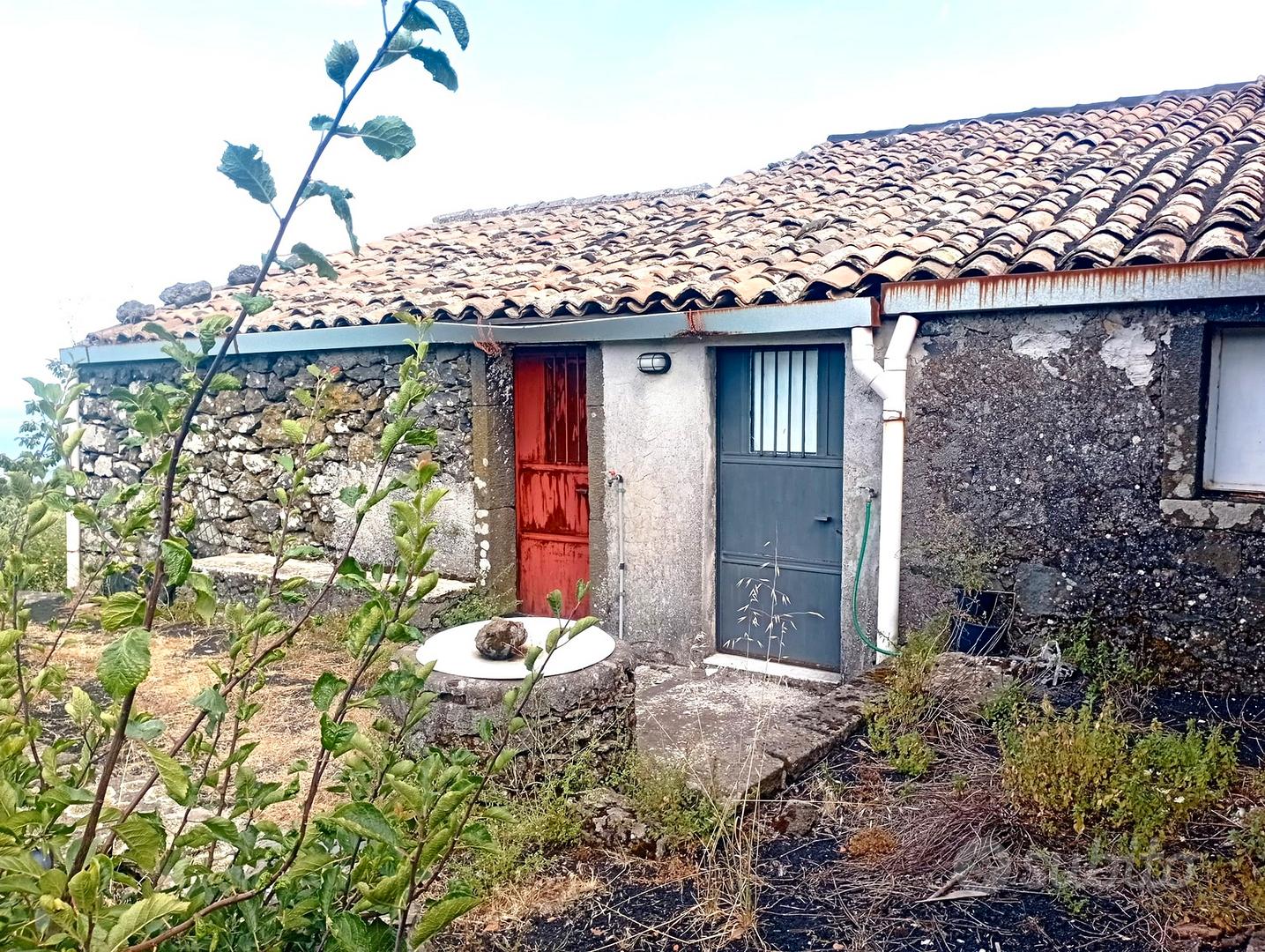 Casale con ampio terreno panoramico - Altro