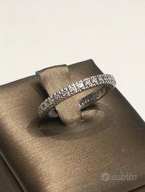Anello eternity oro diamanti ct 0,25 tot.