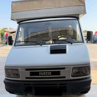 Paninoteca mobile perfetta trattabile