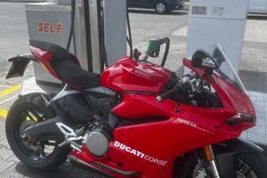 Ducati panigale 959