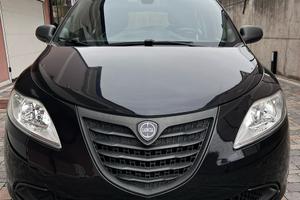 Lancia ypsilon elefantino
