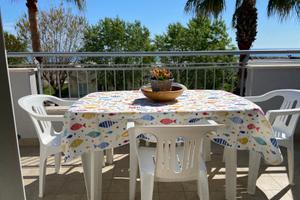 Attico fronte mare, 5-6 posti, aria condizionata