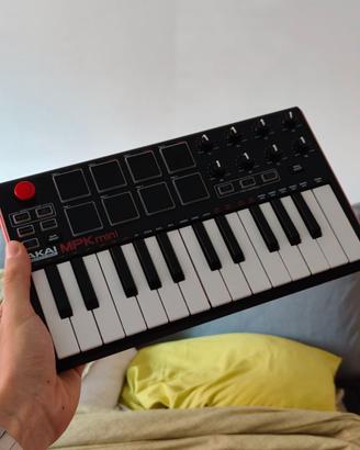 Tastiera MIDI AKAI MPK Mini