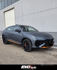 LAMBORGHINI URUS 4.0 SE 800 CV HYBRID