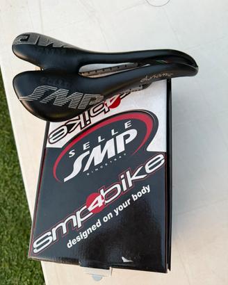 Sella SMP in carbonio
