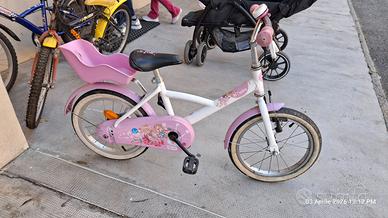 Incantevole Bicicletta B'Twin per Bambina -