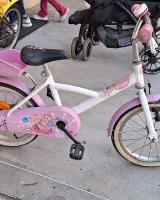 Incantevole Bicicletta B'Twin per Bambina -