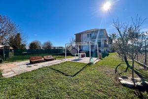 PORZIONE DI BIFAMILIARE A RIVOLI