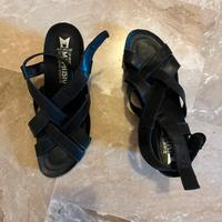 Sandali Mephisto colore nero