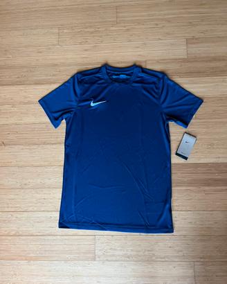 Maglietta sportiva Nike traspirante nuova (amazon)