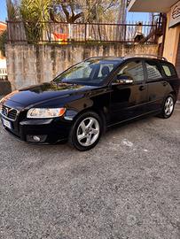 VOLVO SV