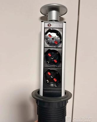 Multipresa a scomparsa 3 posti NUOVO