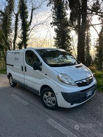 opel vivaro 2013
