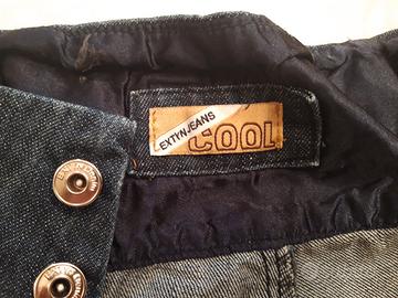 Jeans a zampa d'elefante 