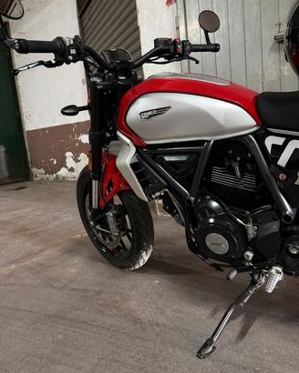 DUCATI SCRAMBLER 800 Depotenziata a Libretto