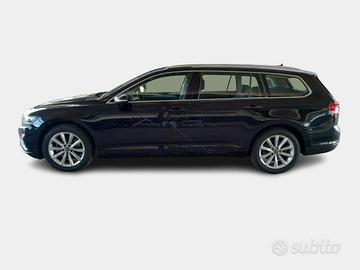 VOLKSWAGEN PASSAT VARIANT 2.0 TDI SCR EVO 110kW Bu