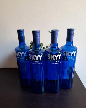 4 Bottiglie - Vodka - Skyy - Vuote