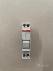 Portafusibile 1P+N 32A 10,3x38 ABB