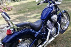 Honda Shadow VT600 