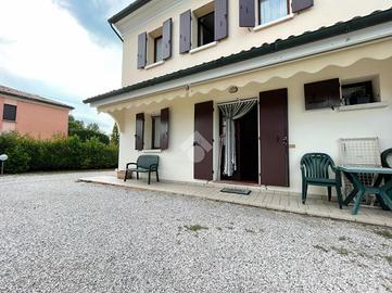 VILLA A SCHIERA A TREVISO