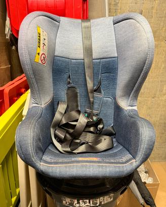 Seggiolino per auto